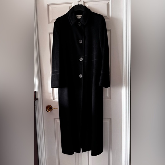 100% Cashmere Holt Renfrew Coat - Picture 1 of 10